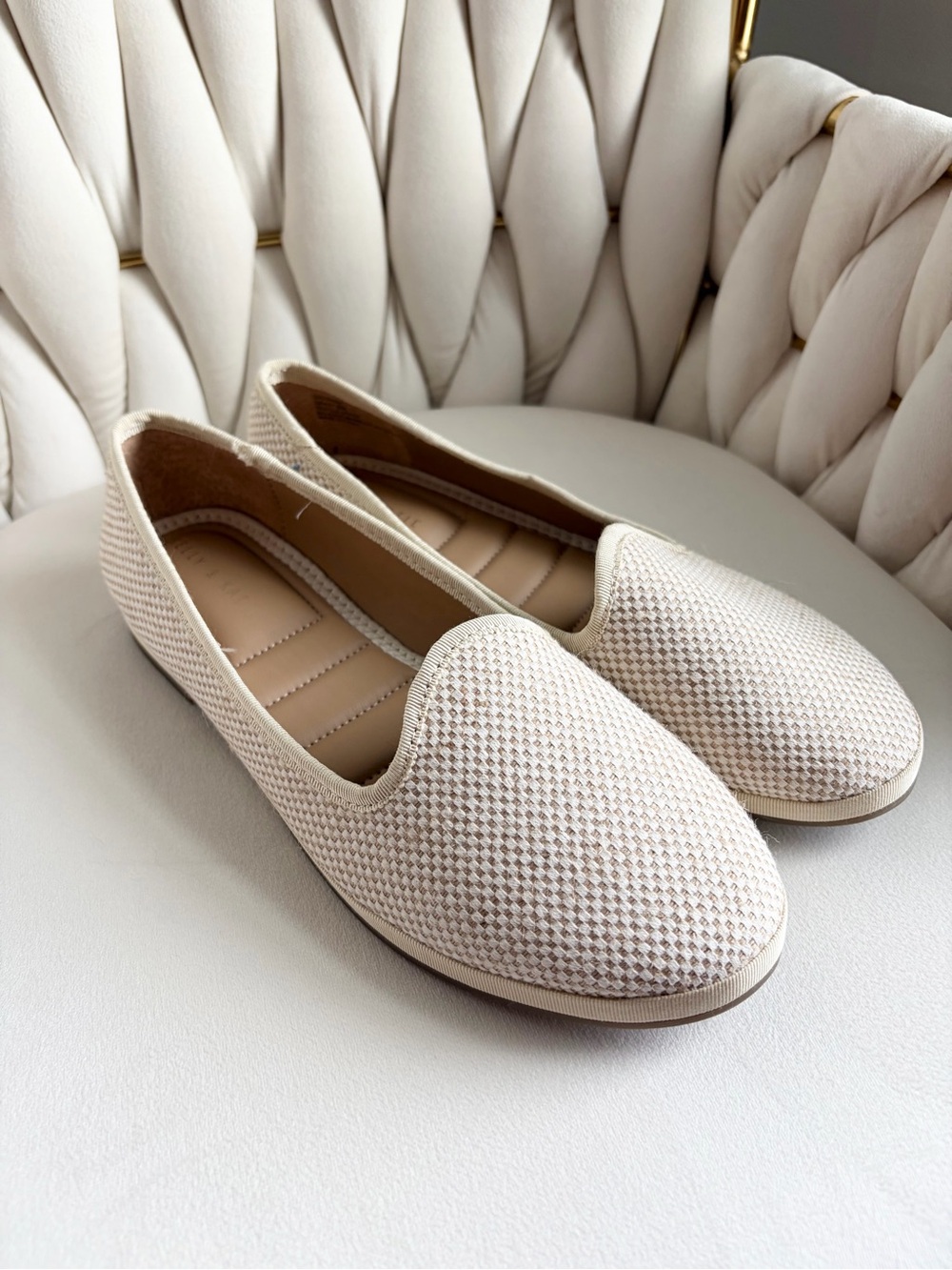 Kelly and Katie Women’s Beige Knit Slip-On Flats